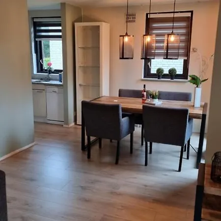 Recreatiewoning Maas En Waal 44 *
