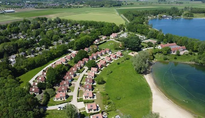 Vakantiehuis Recreatiewoning Maas En Waal 44